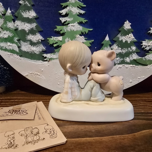 Precious Moments WE'RE IN IT TOGETHER E-9259 FISH MARK MINT CONDITION w/… - Picture 1 of 1
